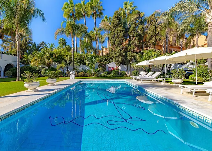 Frontline El Martinete With Picasso Pool * Marbella