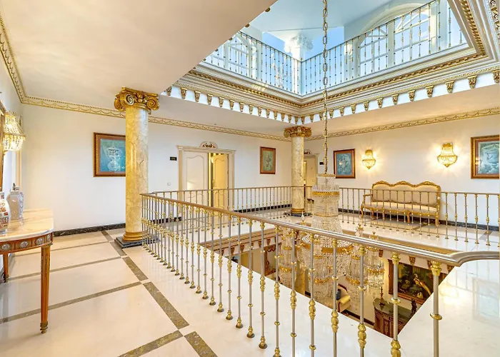 Willa Frontline El Martinete With Picasso Pool *