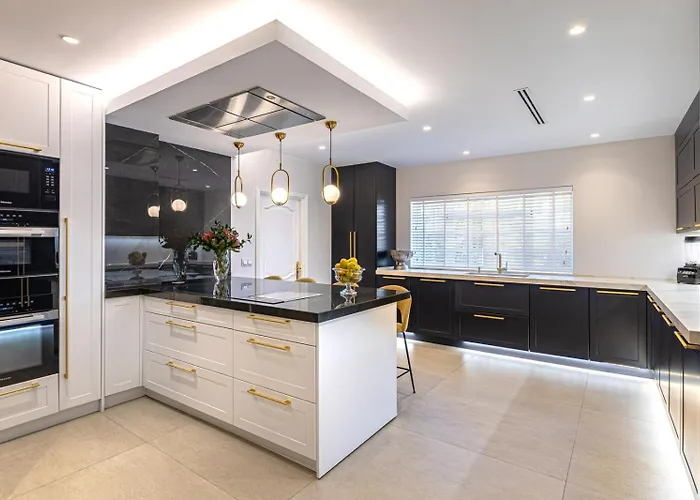 Frontline El Martinete With Picasso Pool Willa *