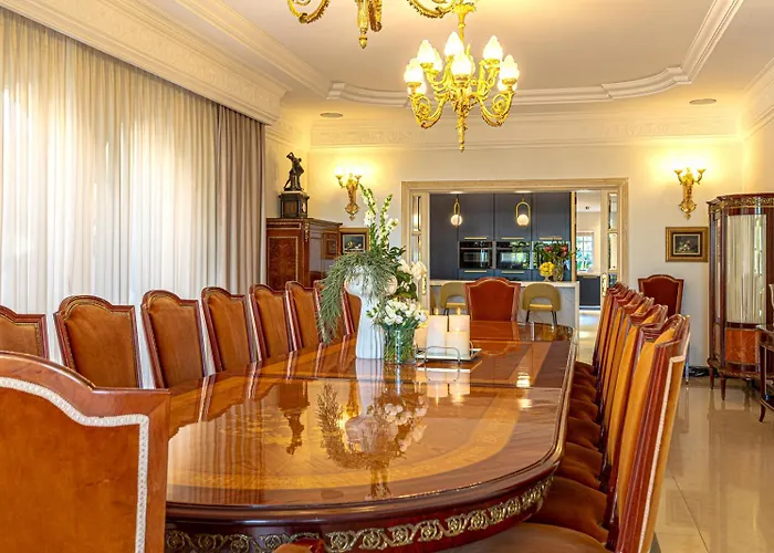 Frontline El Martinete With Picasso Pool Willa Marbella