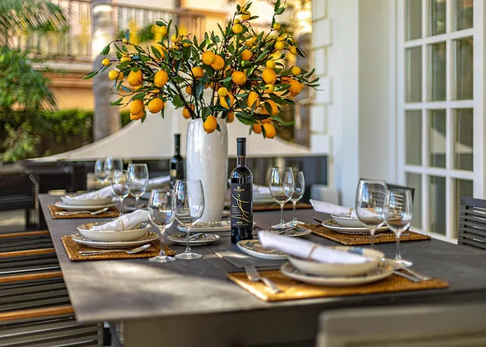 Willa Frontline El Martinete With Picasso Pool *