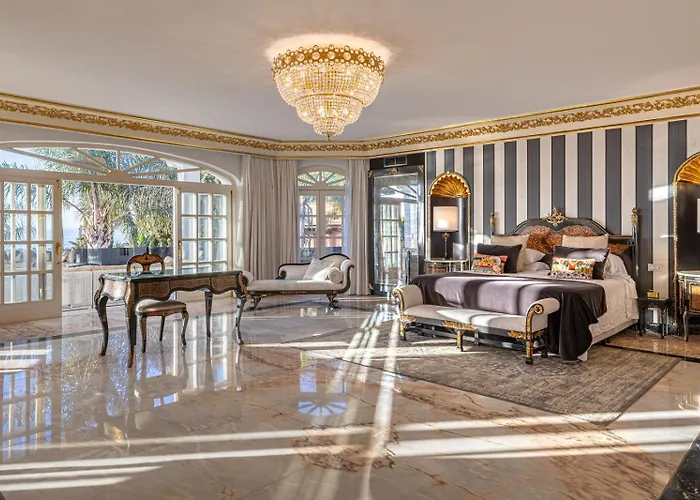 Frontline El Martinete With Picasso Pool Willa