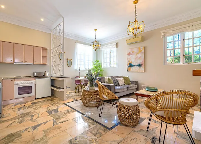 Willa Frontline El Martinete With Picasso Pool Marbella