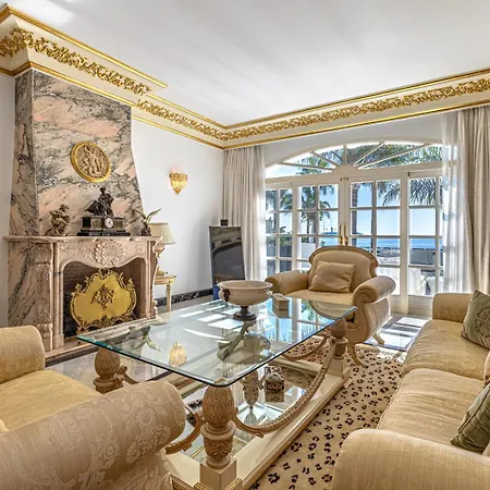 Frontline El Martinete With Picasso Pool Villa