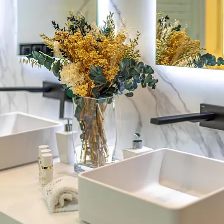 Villa Frontline El Martinete With Picasso Pool Marbellac