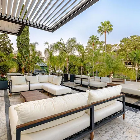 Villa Frontline El Martinete With Picasso Pool Marbella