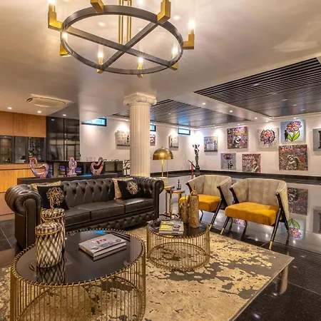 Frontline El Martinete With Picasso Pool Villa Marbella
