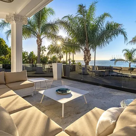 El Martinete Beachfront With Picasso Pool Marbella