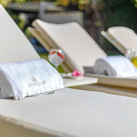 El Martinete Beachfront With Picasso Pool * Marbella