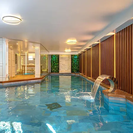 Villa Frontline El Martinete With Picasso Pool