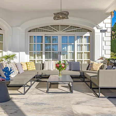 Frontline El Martinete With Picasso Pool *