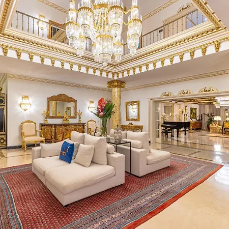 Villa Frontline El Martinete With Picasso Pool Marbella