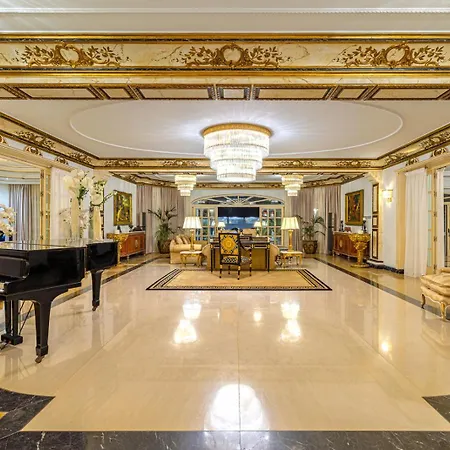 Frontline El Martinete With Picasso Pool Villa