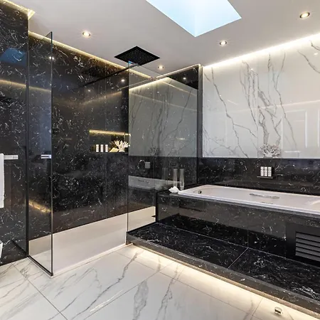 Villa Frontline El Martinete With Picasso Pool Marbella