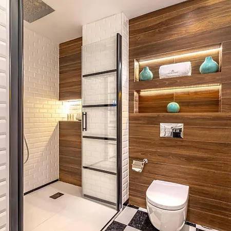 Villa Frontline El Martinete With Picasso Pool Marbella