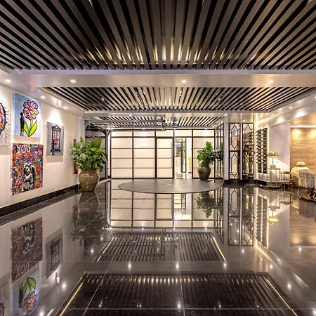 Villa Frontline El Martinete With Picasso Pool Marbella