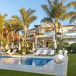 Frontline El Martinete With Picasso Pool *