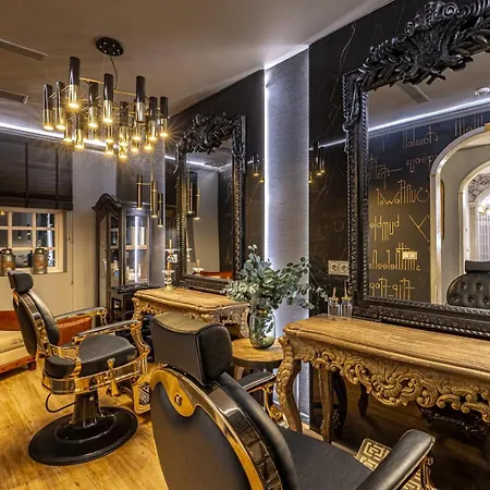 Frontline El Martinete With Picasso Pool Villa